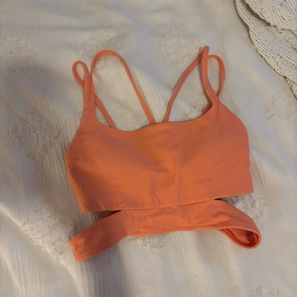 Lululemon Ribbed Nulu Strappy Yoga Bra *Light Support, A/B Cup - Picture 6 of 6